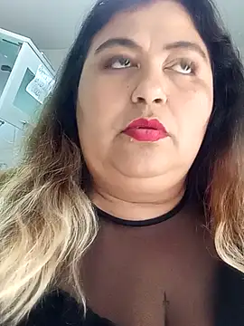 curvy_diva_'s cam snapshot