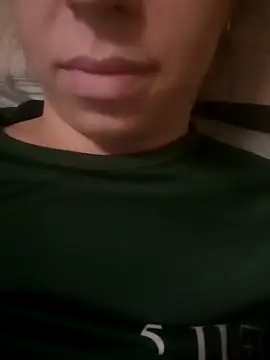 Alinasis23's cam snapshot