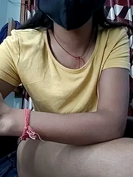 Ruhi_07's cam snapshot