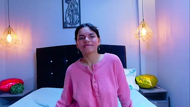 Angelina_rossy's cam snapshot