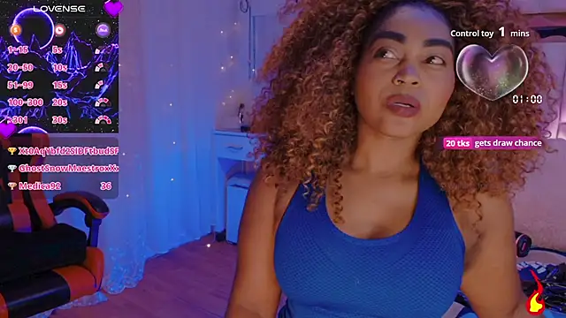 Aliana_Ross's web cam