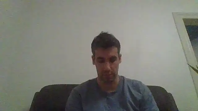 JulioIsHere4you live sex cam