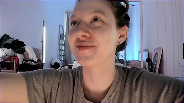 Viktoria_Oliverr's cam snapshot