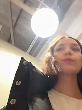 DollyTall live sex cam