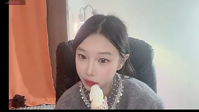 Minnie-baby's cam snapshot