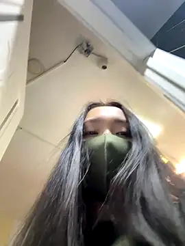 Li_Li_'s cam snapshot