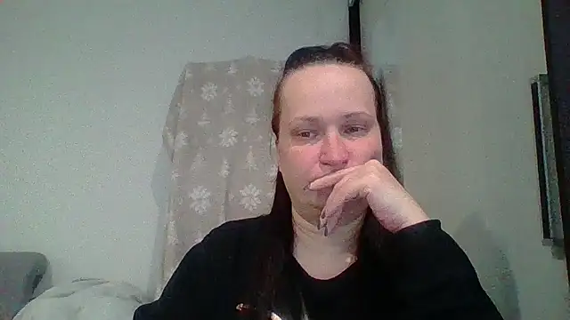 _squirty_cum_lady_'s cam snapshot