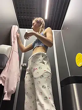 Lia__Love live sex cam