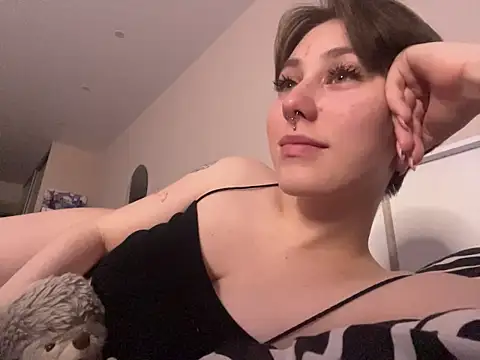 Molli_Luv live sex cam