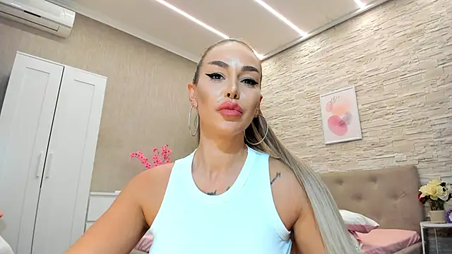 Alessa_Burns live sex cam