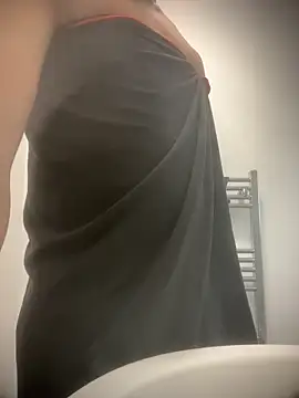 shiitposter_male live sex cam