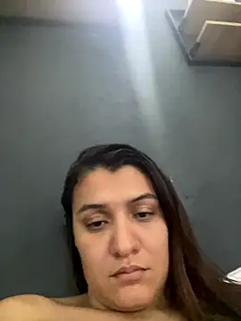 Madyson94 live sex cam