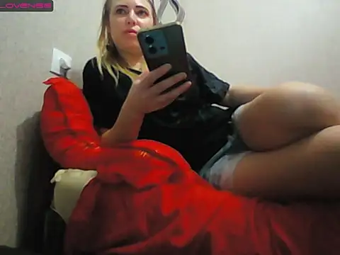 JenniDeep's cam snapshot