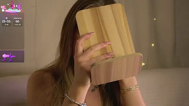 AnnyBangs's cam snapshot