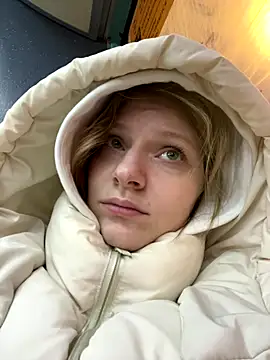 MaryHiggins's cam snapshot