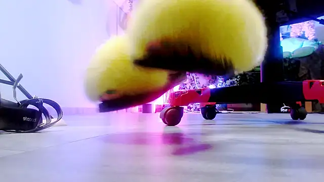 MonicaMaxwel live sex cam