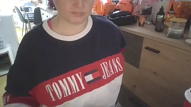 Meliss_Official9's cam snapshot