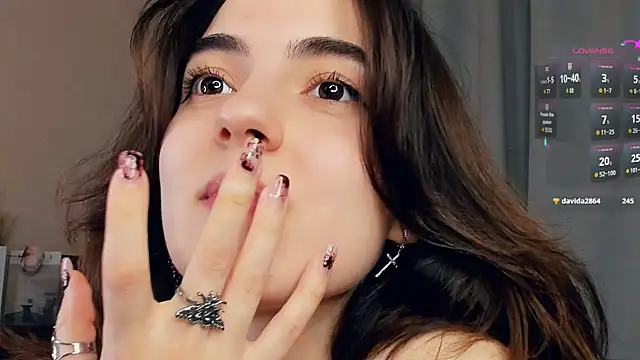 DracosMoon's cam snapshot