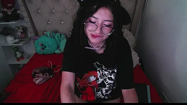 CherieCurl's cam snapshot