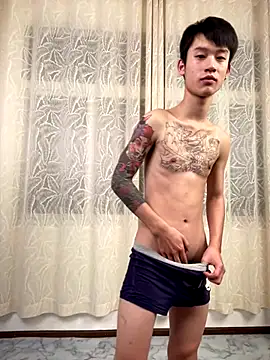 Cate-boy's cam snapshot