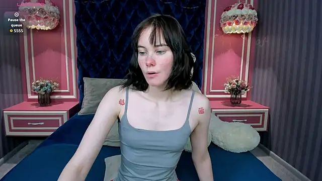 DoseOfDaisy's cam snapshot