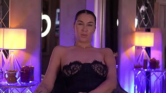 FrancescaDante's cam snapshot