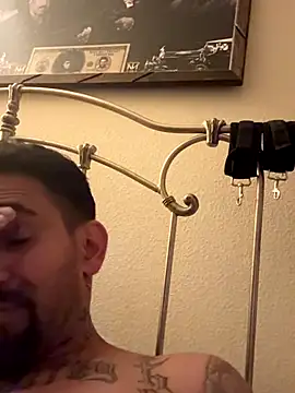 hornycouple818's cam snapshot