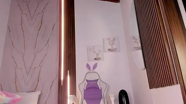 mia_six66's cam snapshot