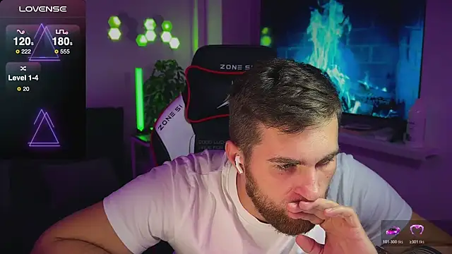 Sweeet__boy live sex cam