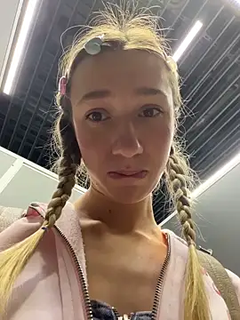 Lia__Love's cam snapshot