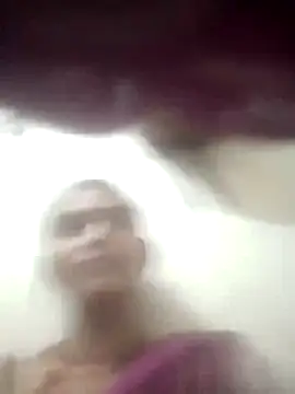 Jooli_cuty live sex cam