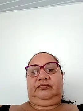 HotXXXgirl_01's cam snapshot