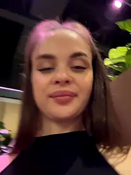 KristiRich's cam snapshot