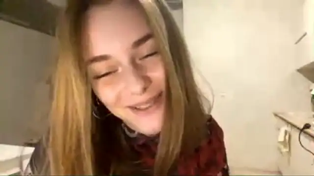 GeralynChiszar's cam snapshot