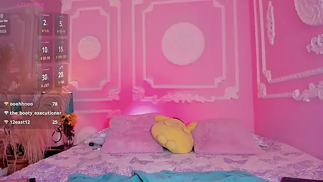 EmilyBorch's cam snapshot