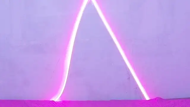 Andrea_Brook's cam snapshot