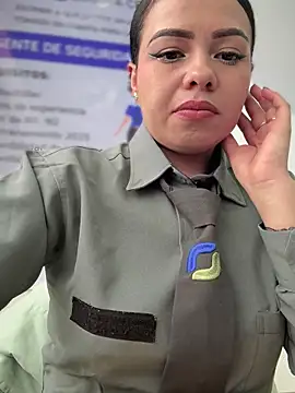 Ariana-07 live sex cam