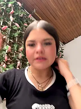 Camila_Duarte_'s cam snapshot