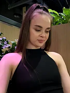 KristiRich's cam snapshot