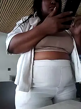 Katie_lips's cam snapshot