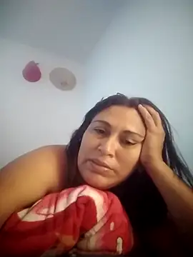 Yuleinnyaguelles's cam snapshot