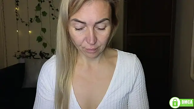 Kiss_julli88I's cam snapshot