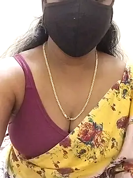 MrsNayoni77's cam snapshot