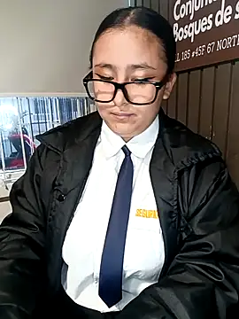 Cute_Penelope live sex cam