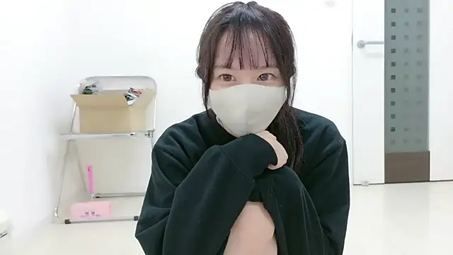 _Mia_land_ live sex cam