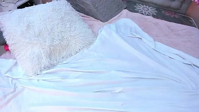 littletammy4u_'s cam snapshot