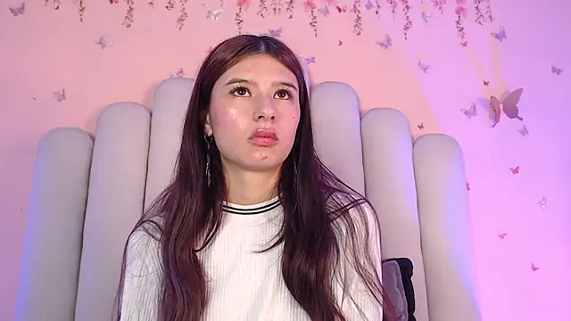 SweetRenata_'s cam snapshot