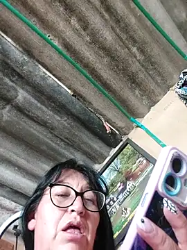 clarita_01's cam snapshot