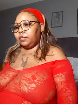 PearlSexxy69's cam snapshot