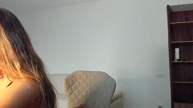 FameAndFlavour's cam snapshot